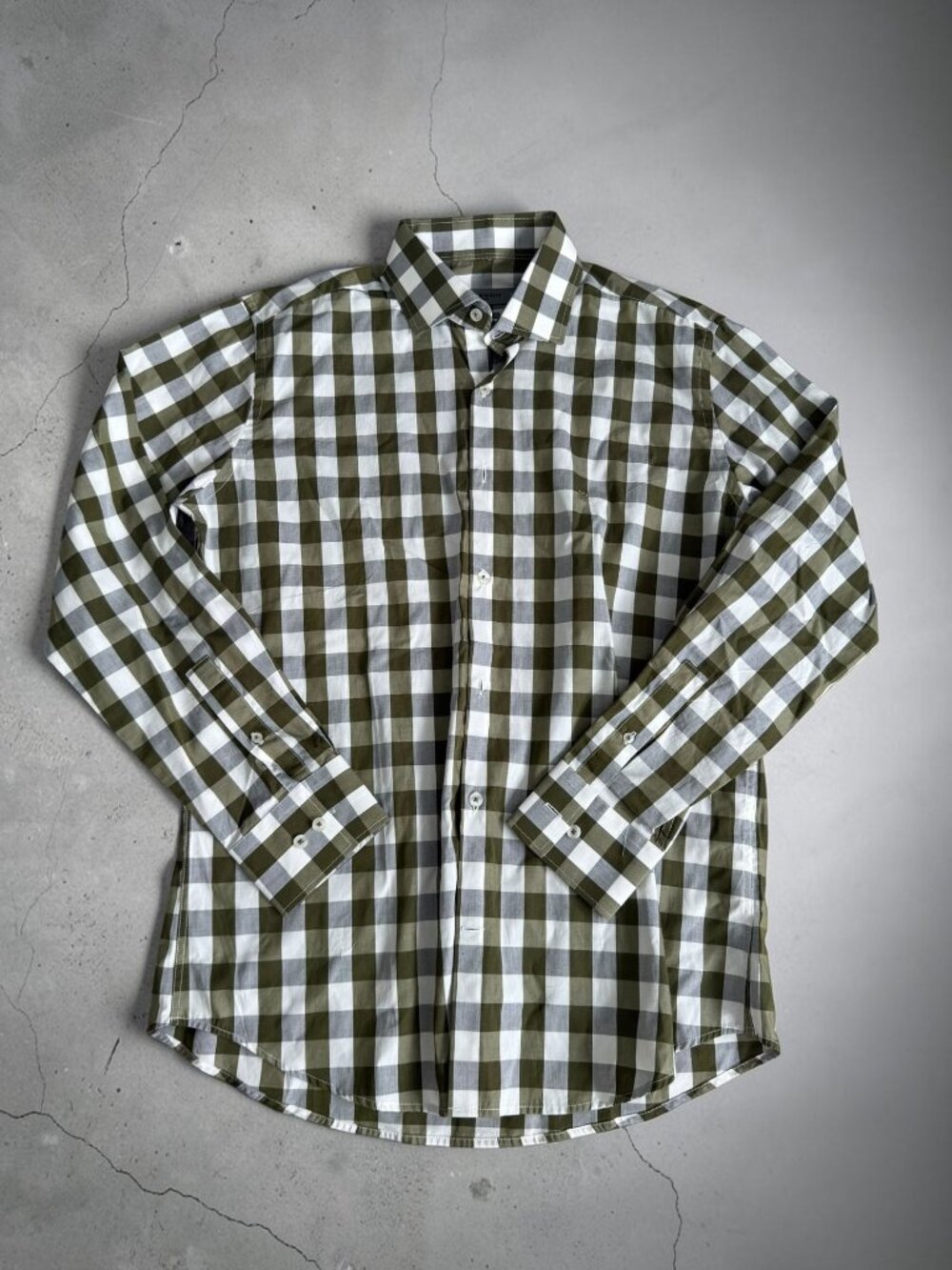 GIVENCHY Men’s Green White Plaid Button Down Shirt Size Medium
